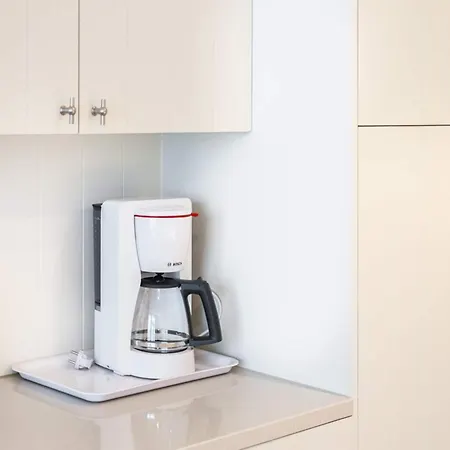 On The Coast With Access Apartment Oostduinkerke