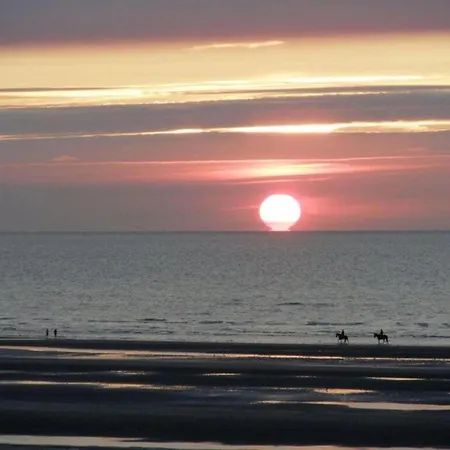 On The Coast With Access *